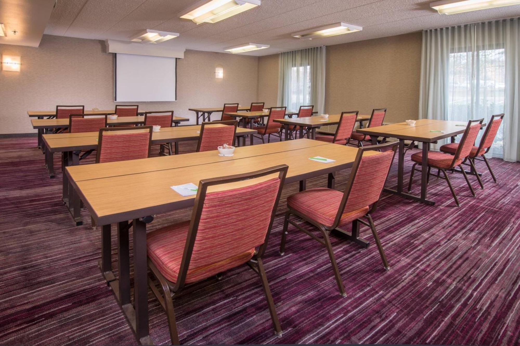 Courtyard By Marriott Fairfax Fair Oaks Hotell Exteriör bild