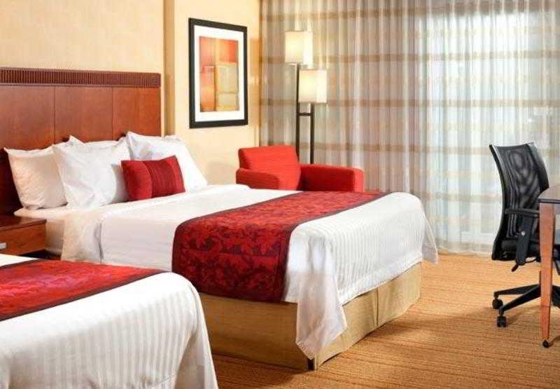 Courtyard By Marriott Fairfax Fair Oaks Hotell Rum bild